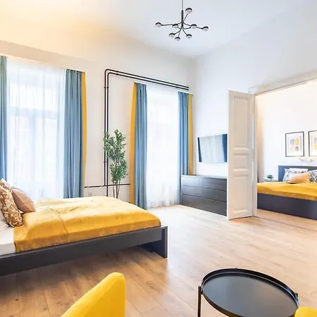 Chic - - Modern - Stylish Apartment *