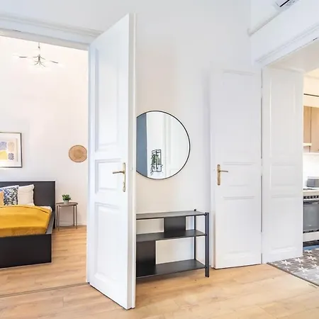 Chic - - Modern - Stylish Budapest
